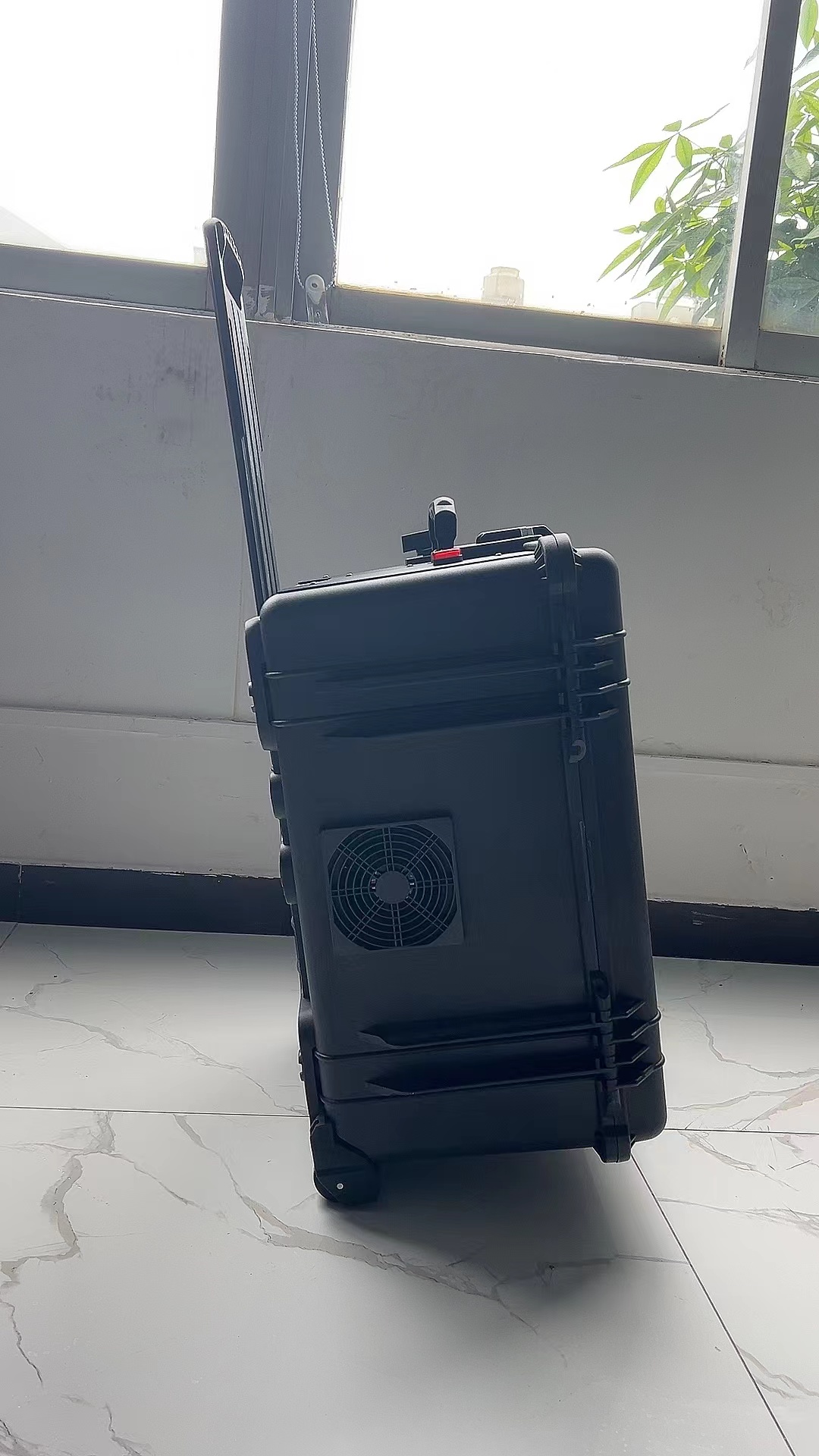 渠县手拉箱型移动通信干扰器